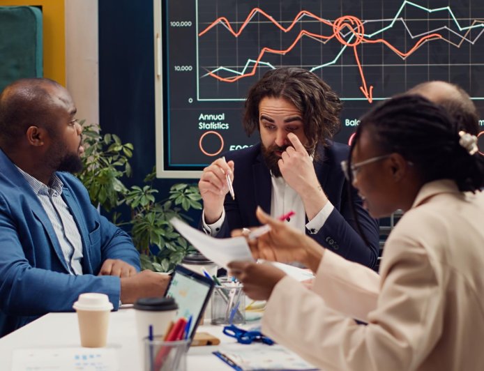 The Heartbeat of Modern Leadership: Weaving Vision, Humanity and Grit